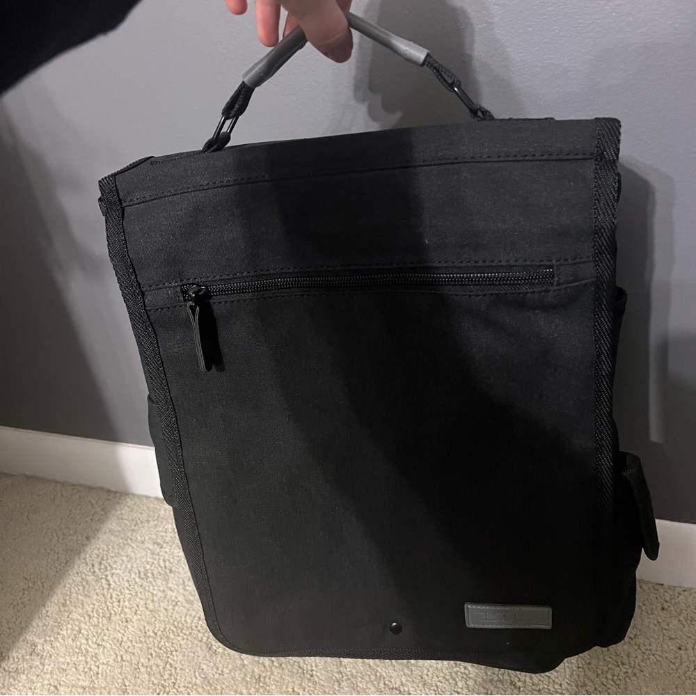 14” Bella Russo Canvas Messenger Bag
